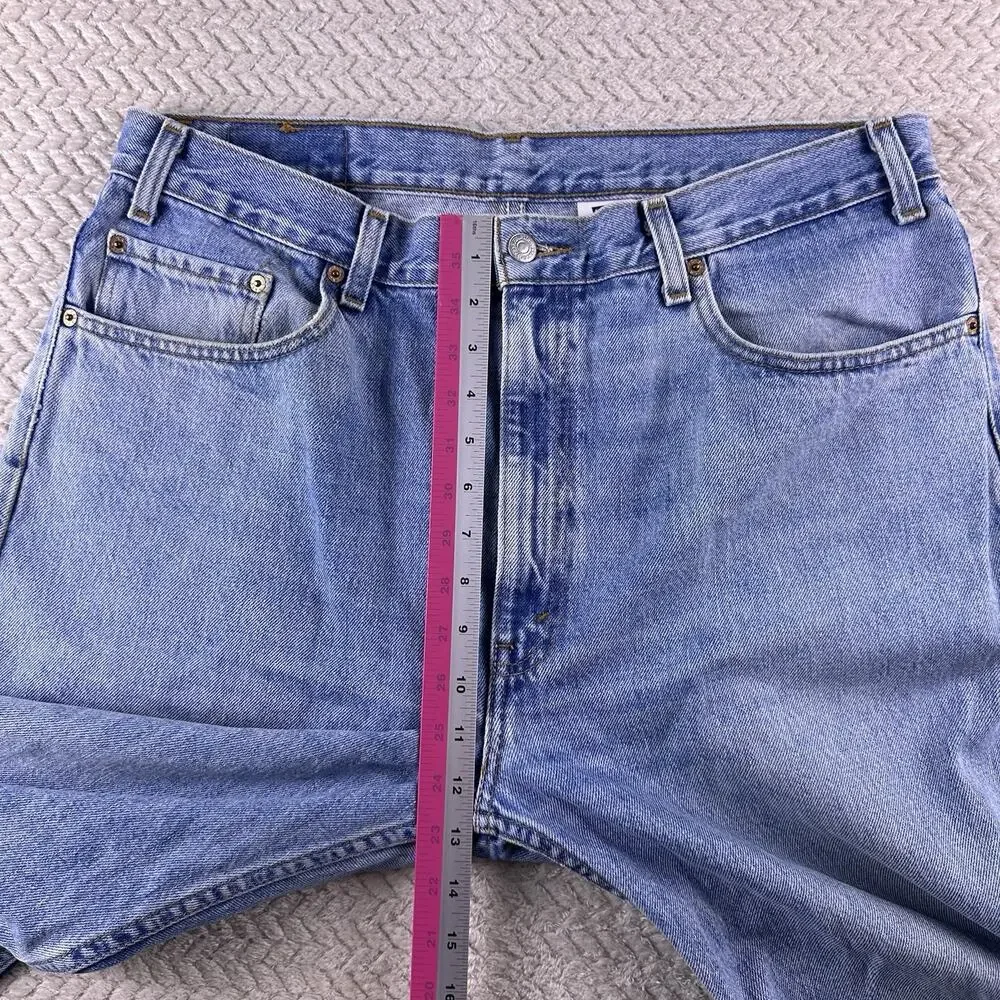 Vintage Levis 505 Regular Fit Straight Leg‎ Denim Jeans Mens Size 38x30 Light